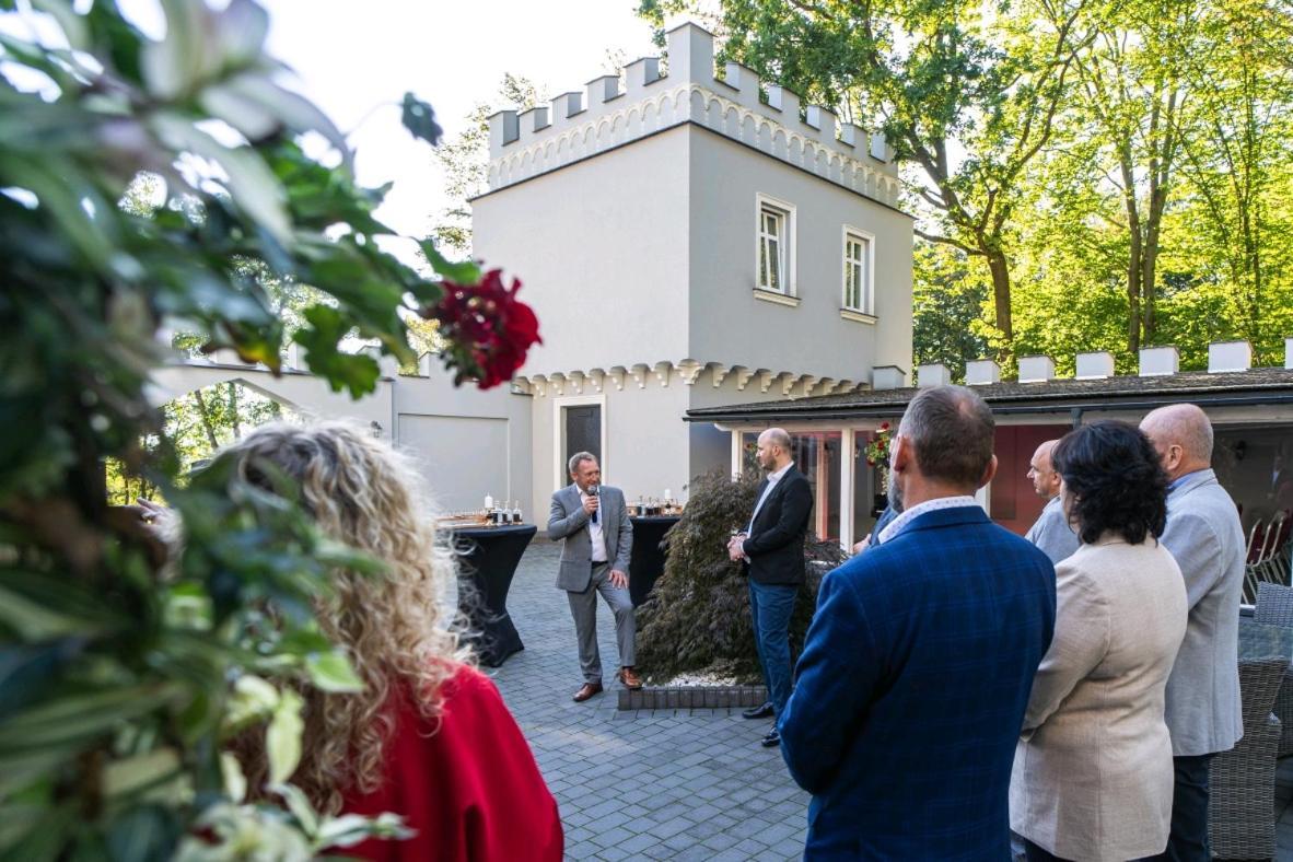 Bed and Breakfast Basztogrod Sanok Exterior foto