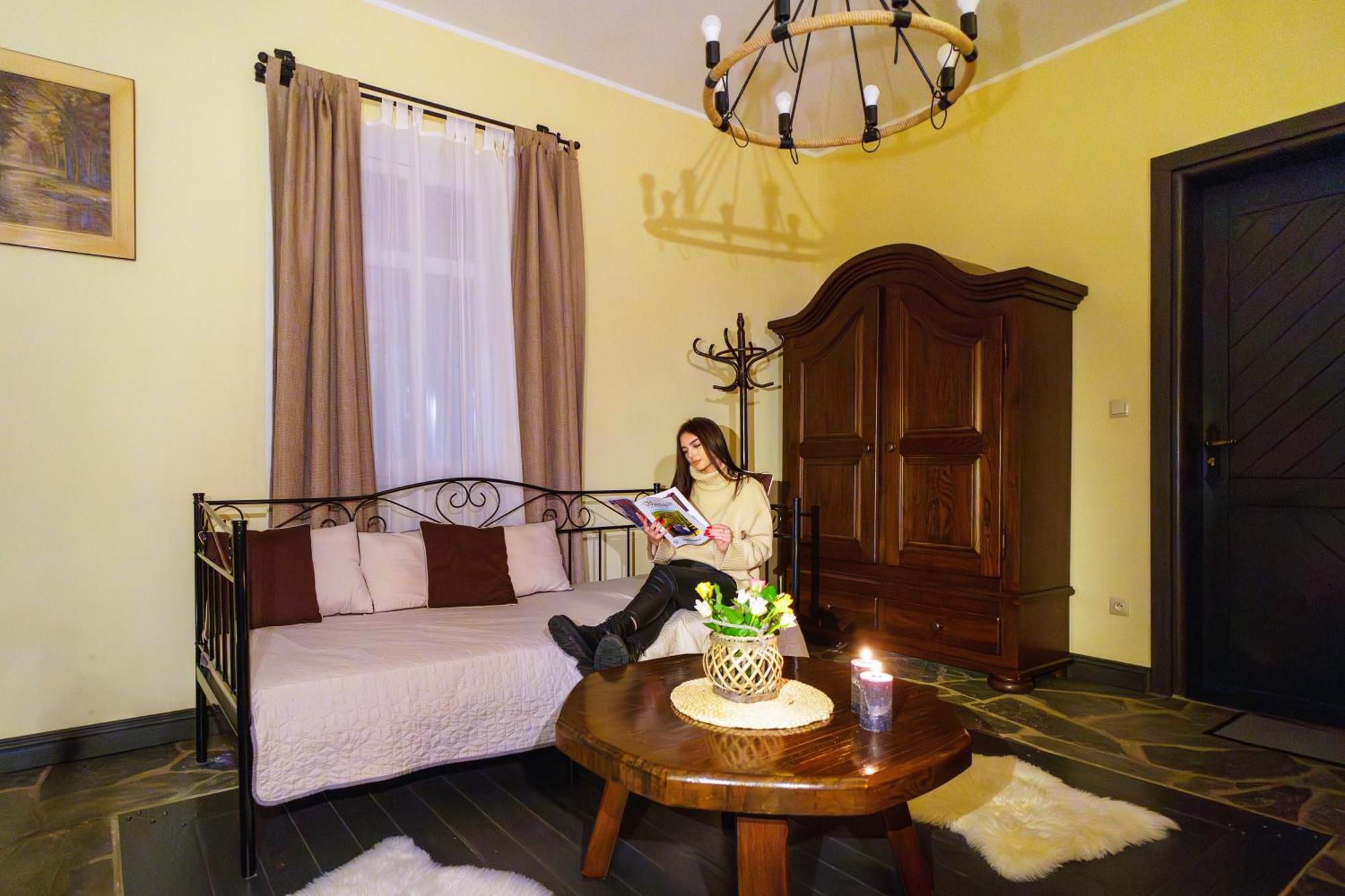 Bed and Breakfast Basztogrod Sanok Zimmer foto
